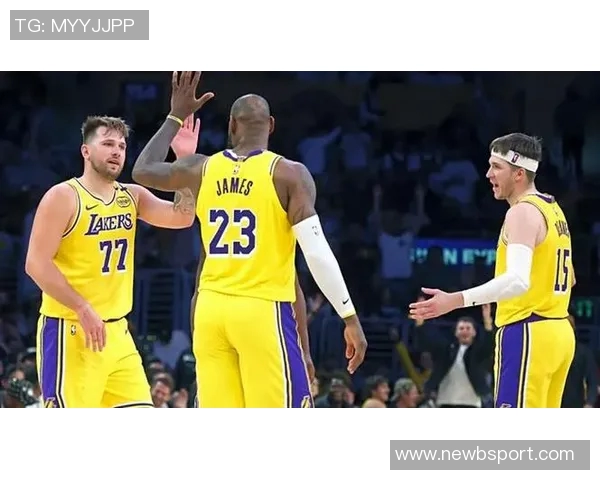 湖人是否该在里夫斯身价高峰时交易他火箭等球队或成最佳选择